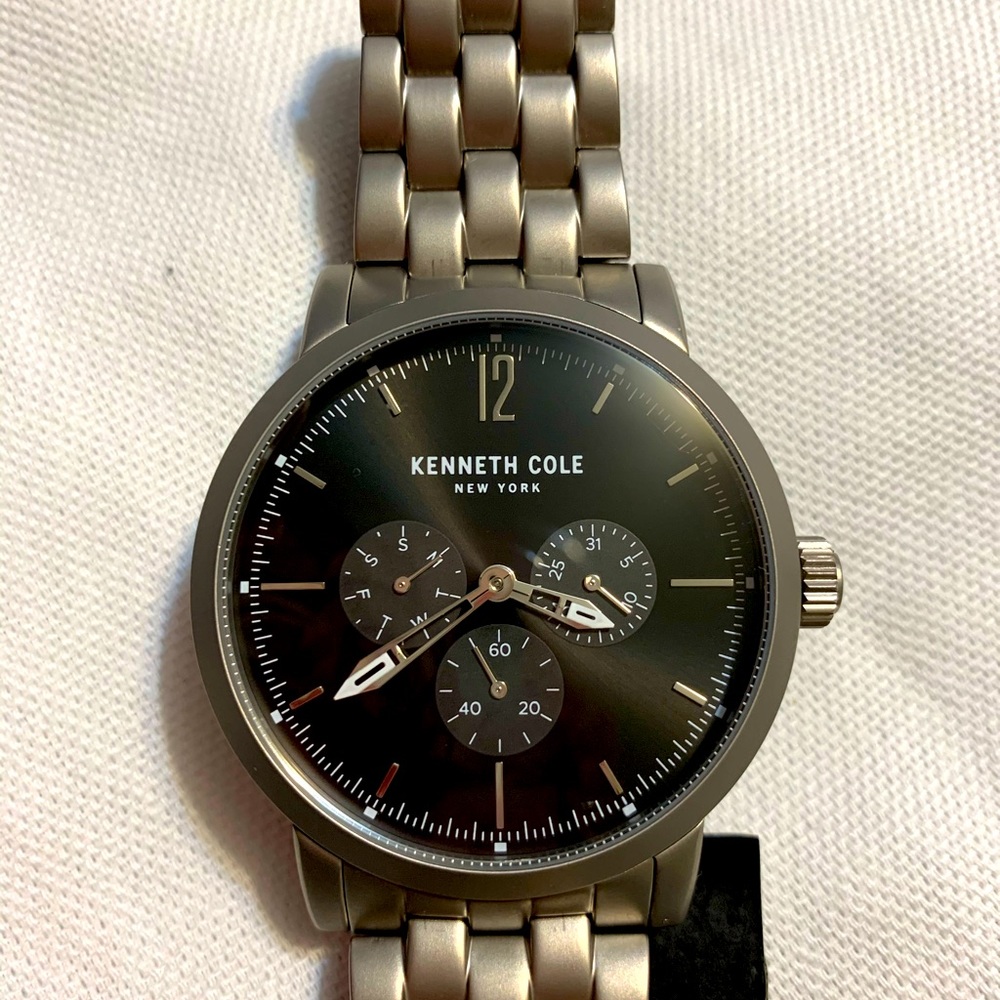 Kenneth Cole New York
Dress Sport Stainless Steel